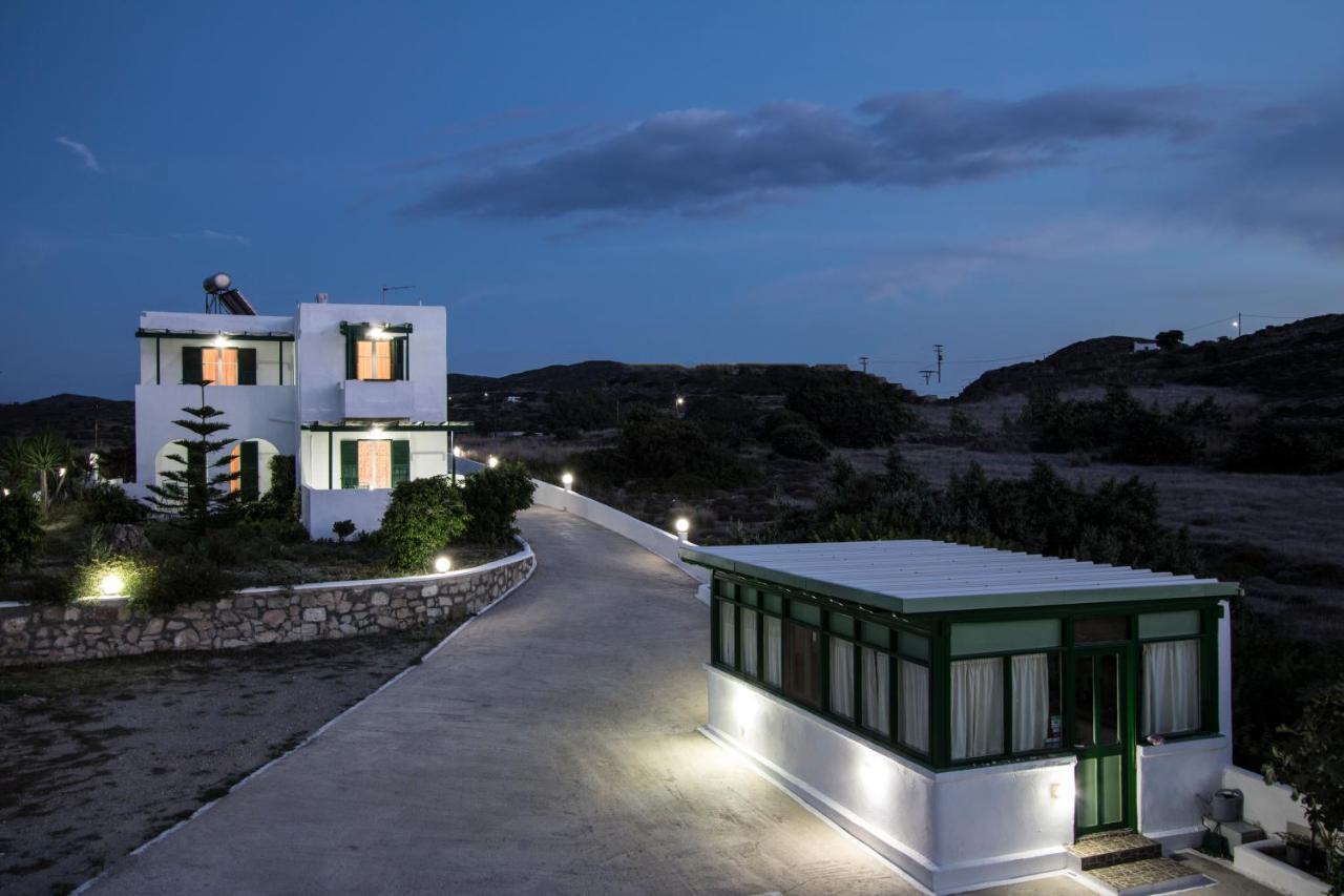 Akrothalassia Adamantas  Exteriér fotografie